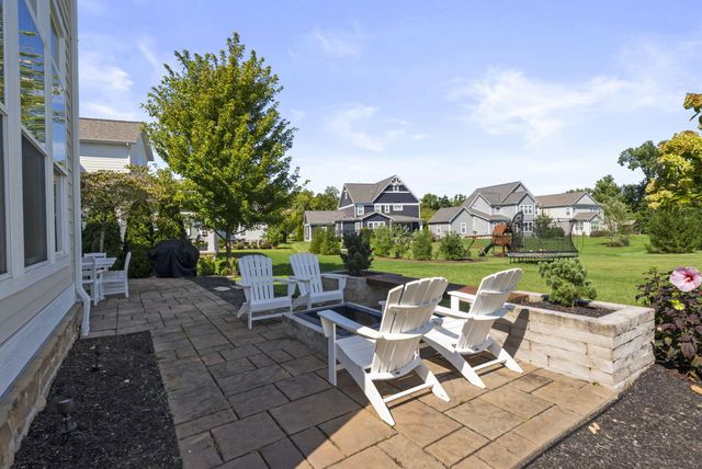 7438 Cottonwood Drive, Plain City, OH 43064