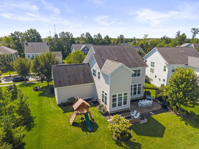 7438 Cottonwood Drive, Plain City, OH 43064