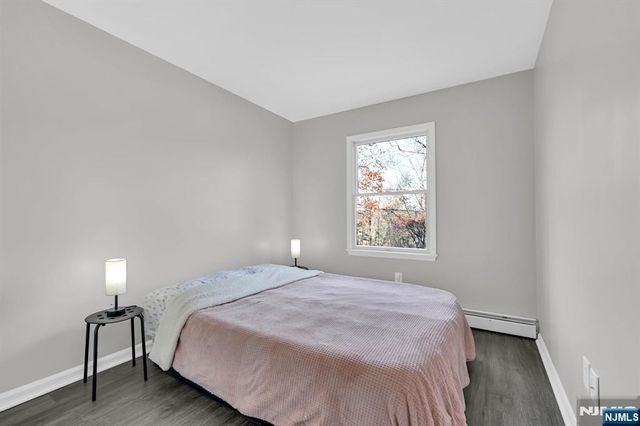 96 Papscoe Road, West Milford, NJ 07421