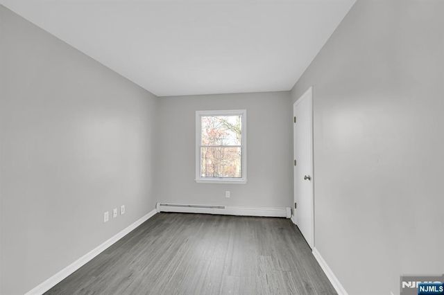 96 Papscoe Road, West Milford, NJ 07421