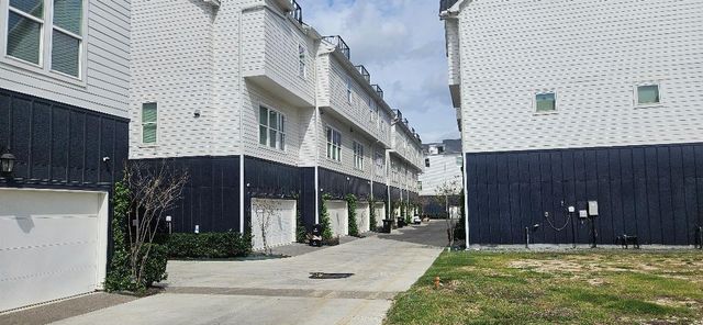 712 Cage Street, Houston, TX 77020