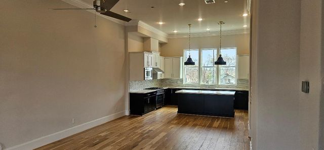 712 Cage Street, Houston, TX 77020