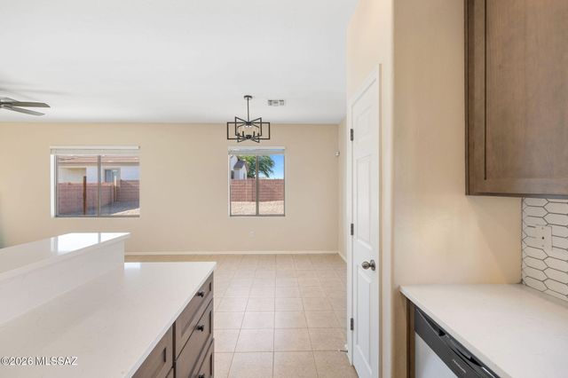 12076 W Makenna Lane, Marana, AZ 85653