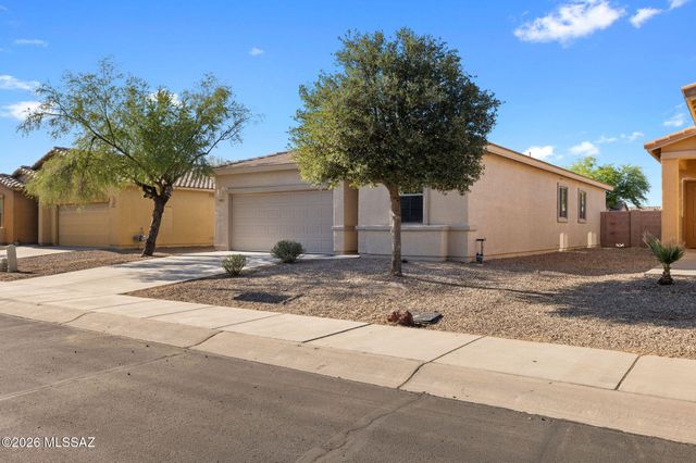 12076 W Makenna Lane, Marana, AZ 85653