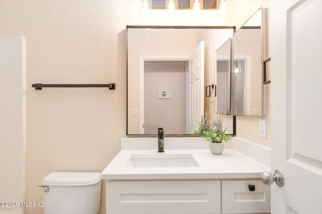 12076 W Makenna Lane, Marana, AZ 85653