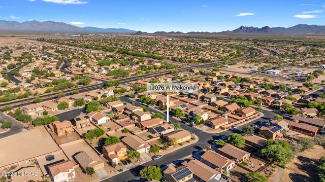 12076 W Makenna Lane, Marana, AZ 85653