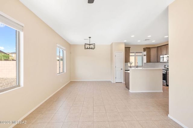 12076 W Makenna Lane, Marana, AZ 85653