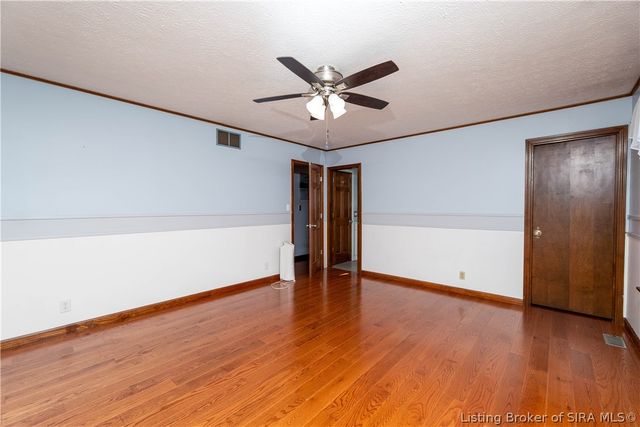 2329 Lombardy Drive, Clarksville, IN 47129