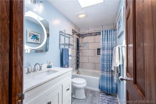 2329 Lombardy Drive, Clarksville, IN 47129