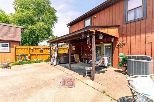 2329 Lombardy Drive, Clarksville, IN 47129
