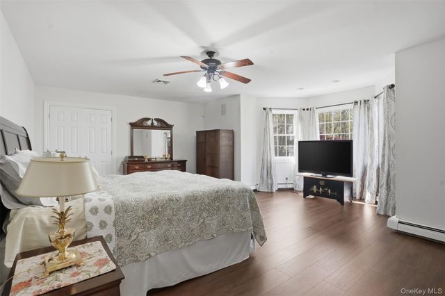 17 Skyview Lane, Mahopac, NY 10541