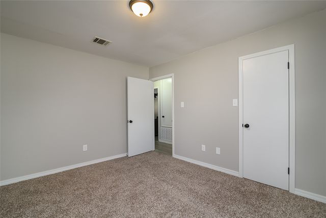 1055 Woodshire Circle, Shreveport, LA 71107