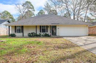 1055 Woodshire Circle, Shreveport, LA 71107
