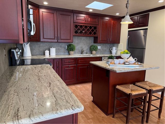 13220 St. Andrews Dr. 253F, Seal Beach, CA 90740