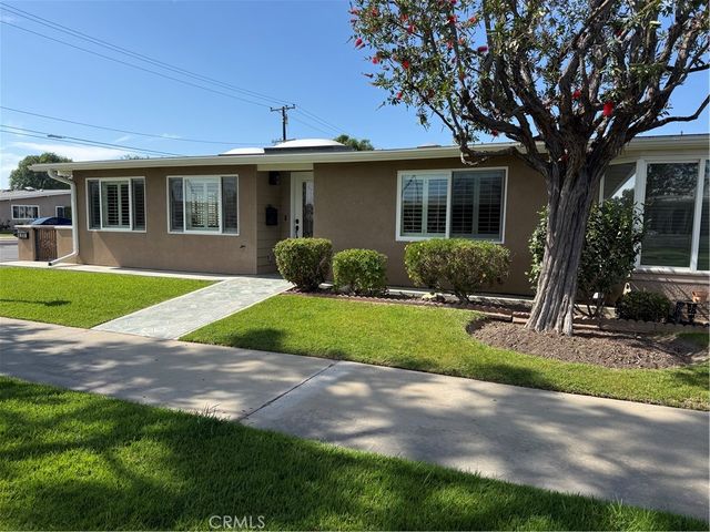 13220 St. Andrews Dr. 253F, Seal Beach, CA 90740