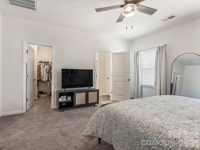 329 Crandon Road, Mount Holly, NC 28120