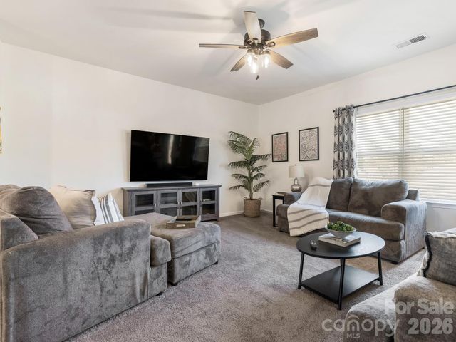 329 Crandon Road, Mount Holly, NC 28120