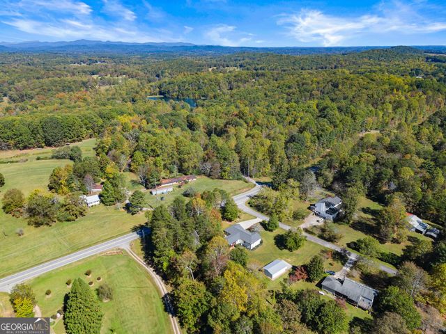 22 Laurel Park Drive, Cleveland, GA 30528