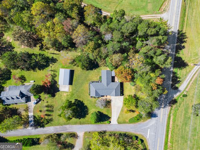 22 Laurel Park Drive, Cleveland, GA 30528