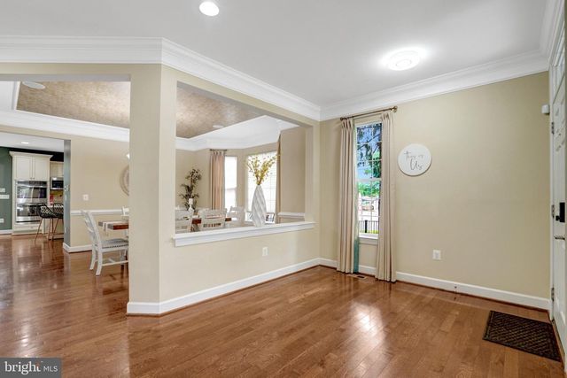 5815 FALLS GATE CT, Falls Church, VA 22041