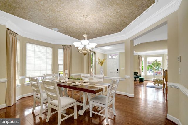 5815 FALLS GATE CT, Falls Church, VA 22041