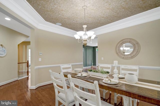 5815 FALLS GATE CT, Falls Church, VA 22041