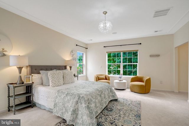 5815 FALLS GATE CT, Falls Church, VA 22041