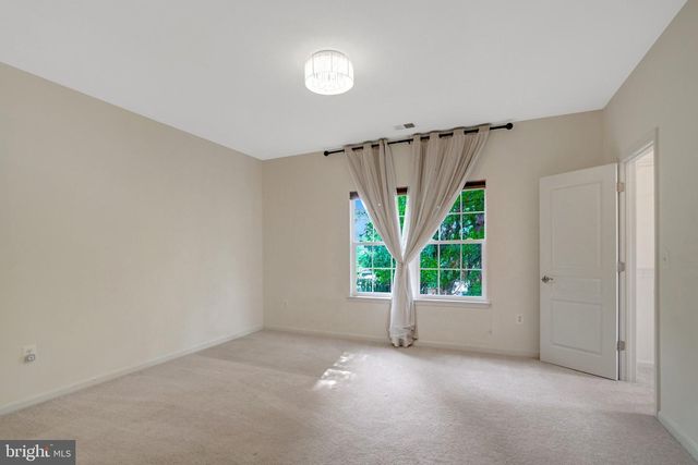 5815 FALLS GATE CT, Falls Church, VA 22041
