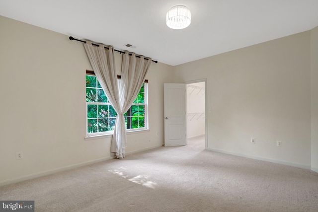 5815 FALLS GATE CT, Falls Church, VA 22041