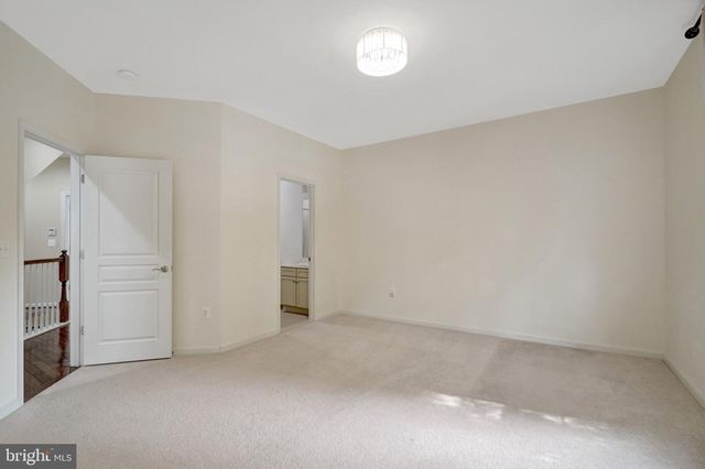 5815 FALLS GATE CT, Falls Church, VA 22041