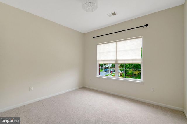 5815 FALLS GATE CT, Falls Church, VA 22041
