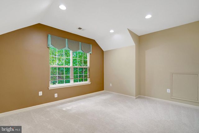 5815 FALLS GATE CT, Falls Church, VA 22041