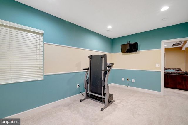 5815 FALLS GATE CT, Falls Church, VA 22041