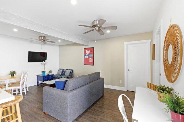 1544 Chalcedony Street, San Diego, CA 92109