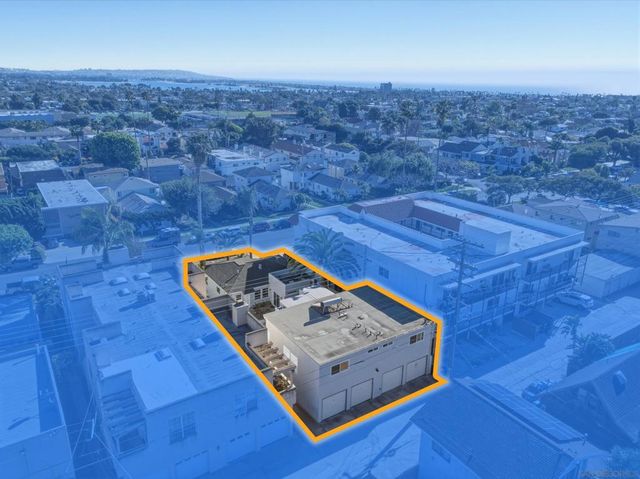 1544 Chalcedony Street, San Diego, CA 92109