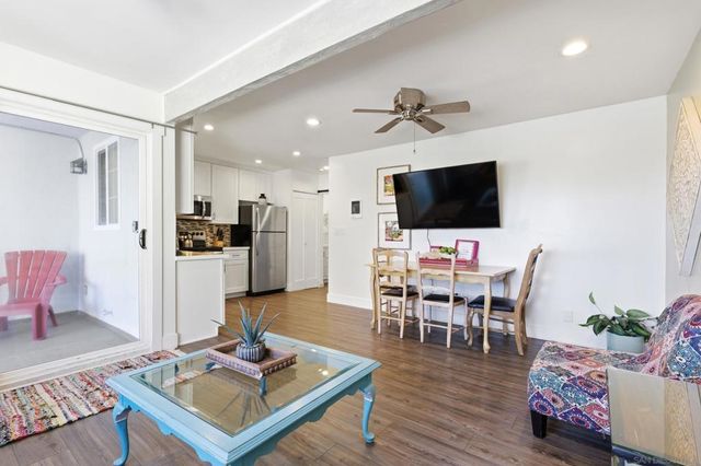 1544 Chalcedony Street, San Diego, CA 92109