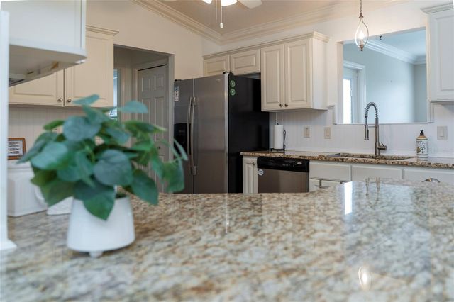 854 FENWICK LOOP, The Villages, FL 32163