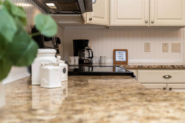 854 FENWICK LOOP, The Villages, FL 32163