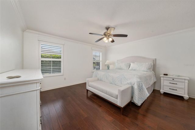 854 FENWICK LOOP, The Villages, FL 32163