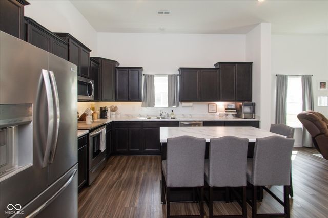 2019 Red Oak Court, Shelbyville, IN 46176