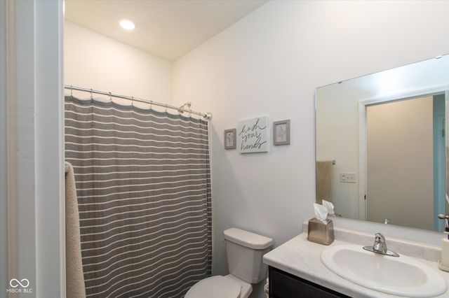 2019 Red Oak Court, Shelbyville, IN 46176