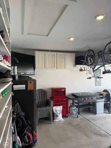 2019 Red Oak Court, Shelbyville, IN 46176