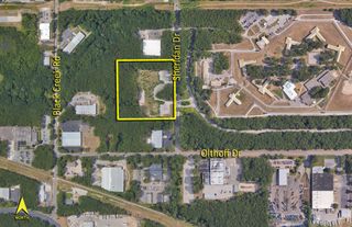 2325 S Sheridan Drive, Muskegon, MI 49444