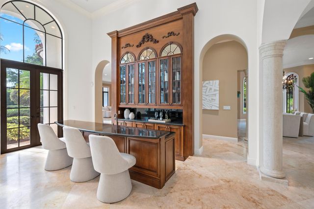 5752 Vintage Oaks Circle, Delray Beach, FL 33484