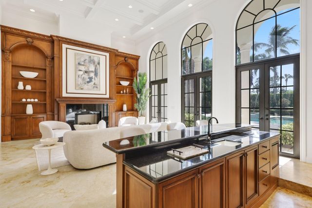 5752 Vintage Oaks Circle, Delray Beach, FL 33484