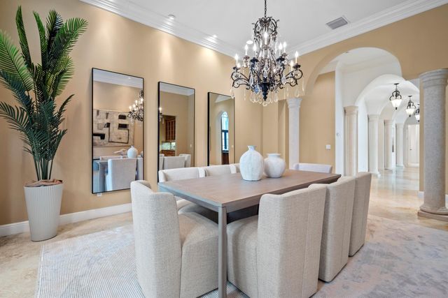 5752 Vintage Oaks Circle, Delray Beach, FL 33484