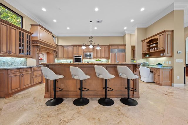 5752 Vintage Oaks Circle, Delray Beach, FL 33484