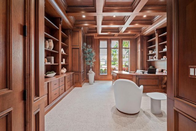 5752 Vintage Oaks Circle, Delray Beach, FL 33484