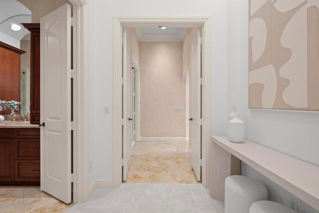 5752 Vintage Oaks Circle, Delray Beach, FL 33484