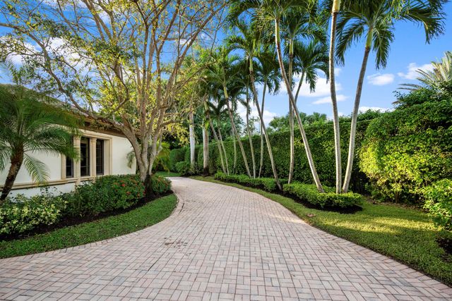 5752 Vintage Oaks Circle, Delray Beach, FL 33484